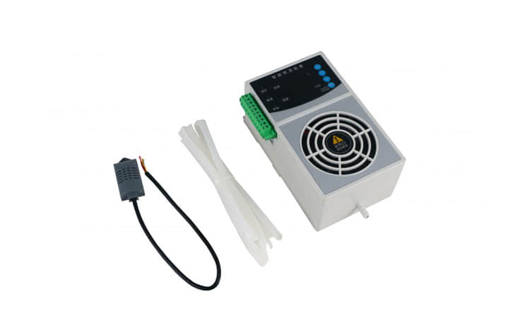 智能除湿装置-3.jpg 智能除湿装置-3.jpg